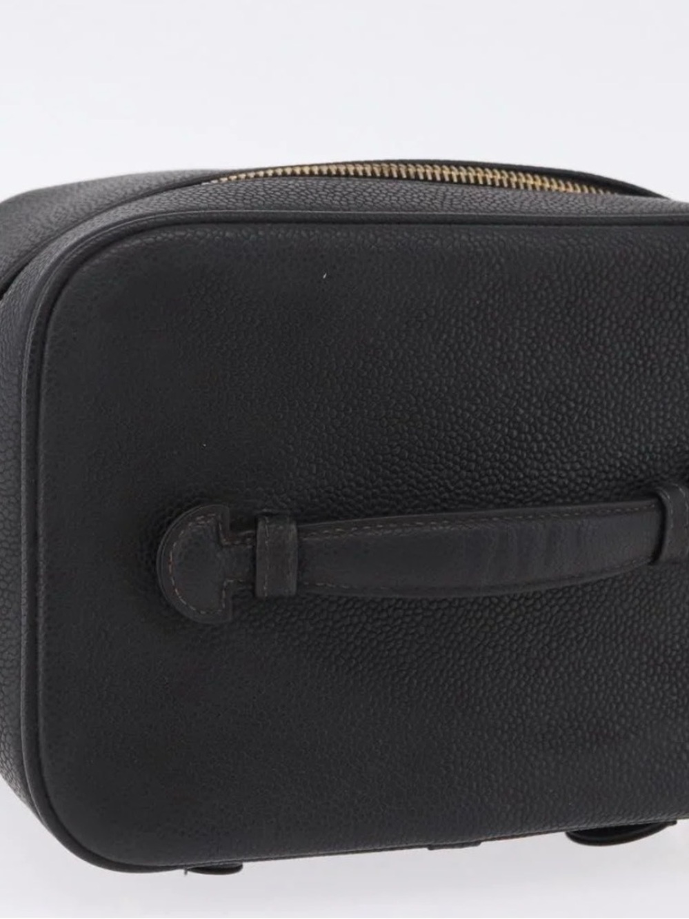 CHANEL Vanity Bag - Picture 4 of 12